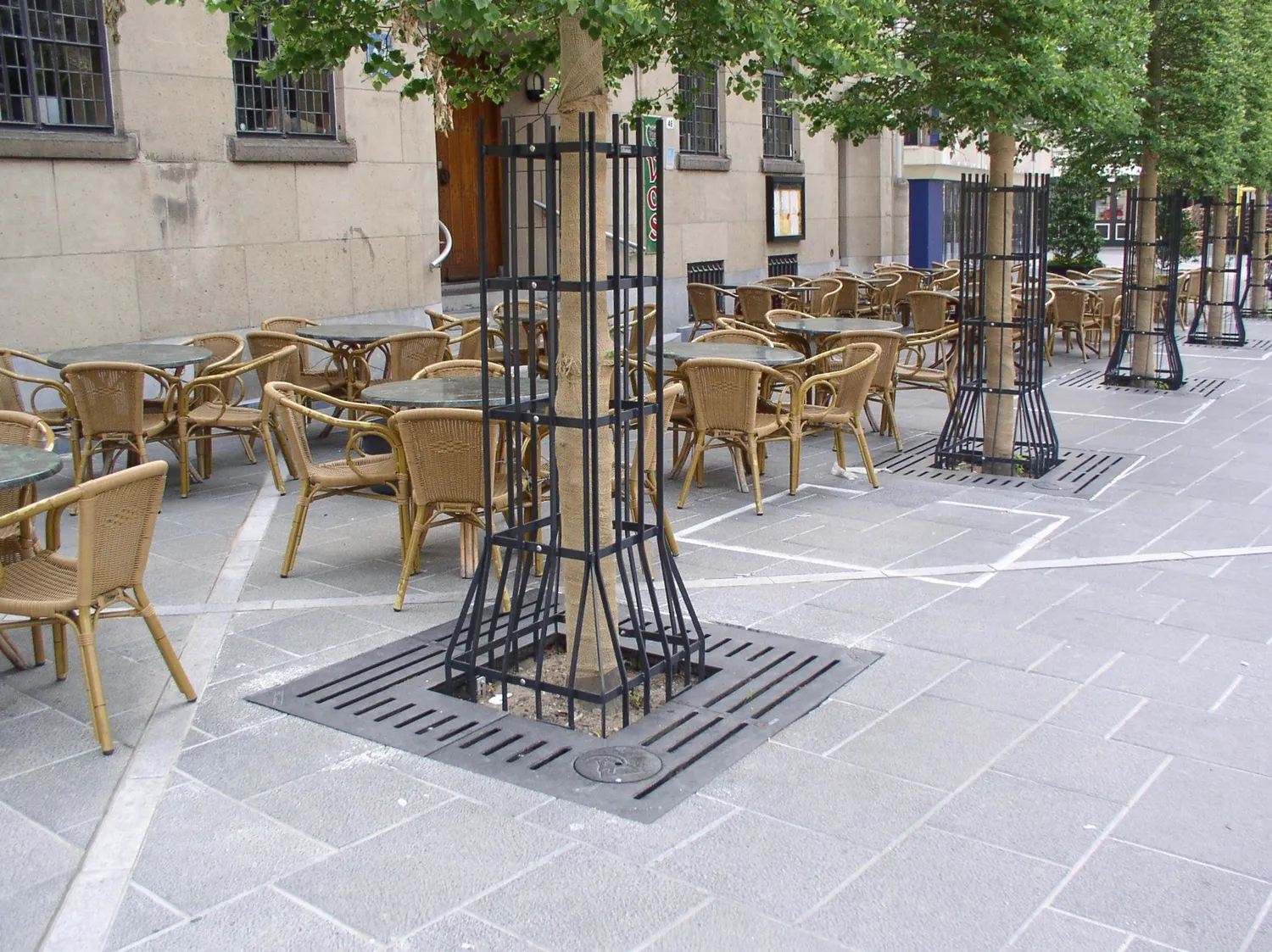 Groundlevel Square Samson boomkorf staal thermisch verzinkt