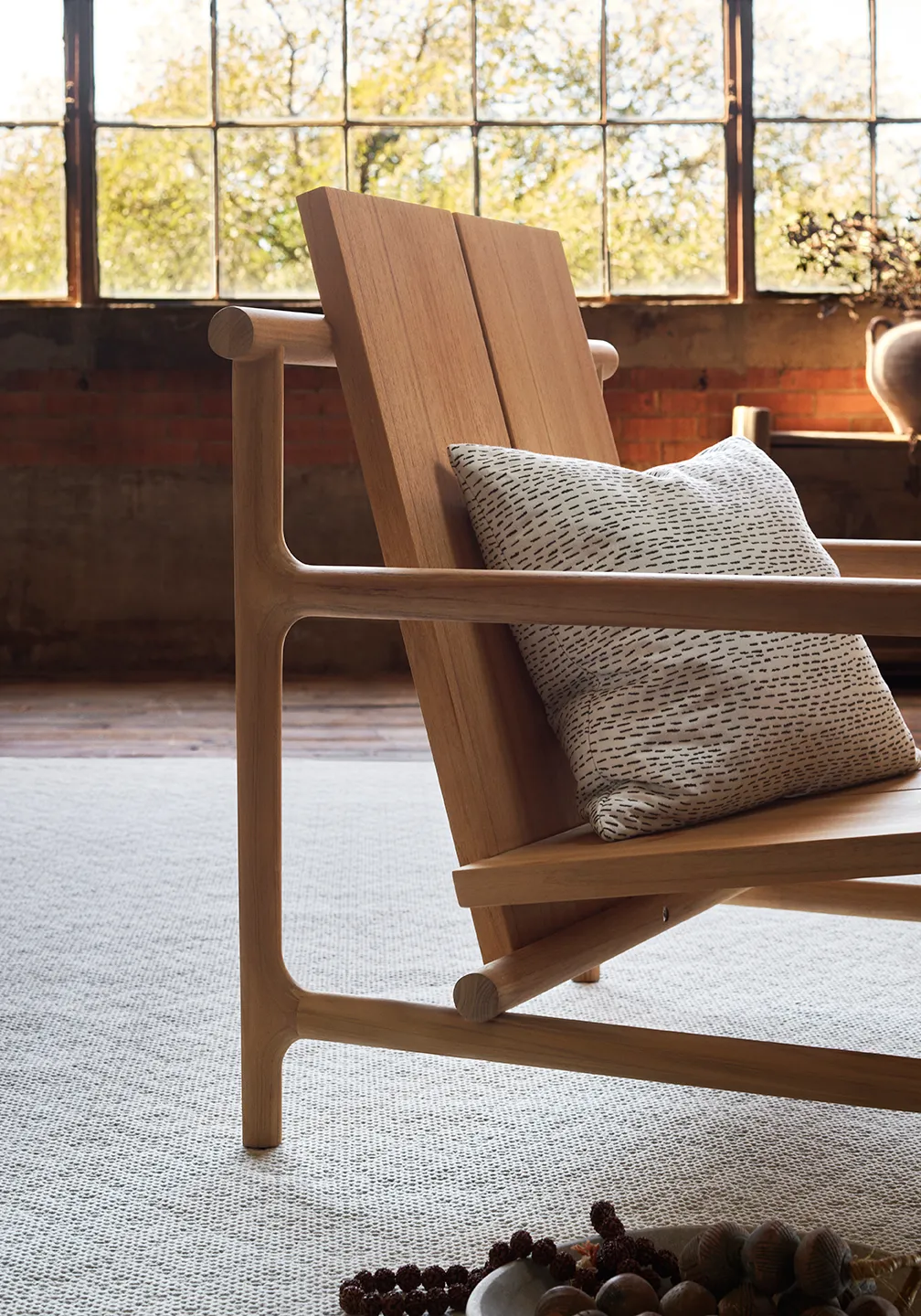 Sutherland Furniture Arigato buitenstof onderhoudsarm