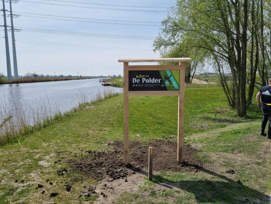 Jaap de Vries Amsterdam informatiebord eiken 1200x900