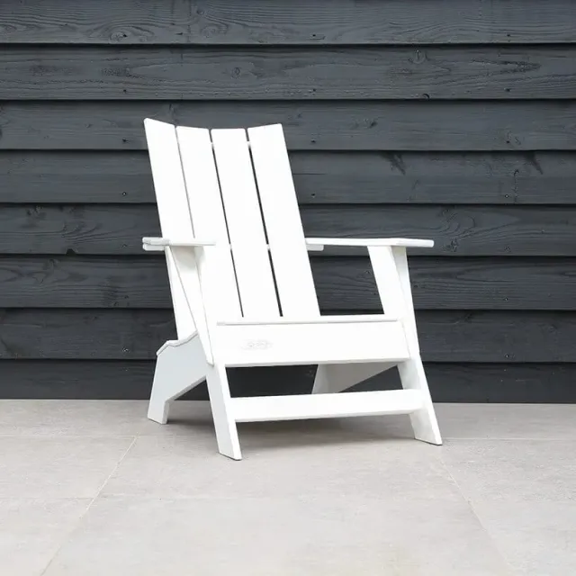 Comfychair Modern loungestoel wit onderhoudsarm