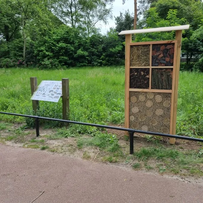 Jaap de Vries Producties Mossburn insectenhotel groot natuurlijk