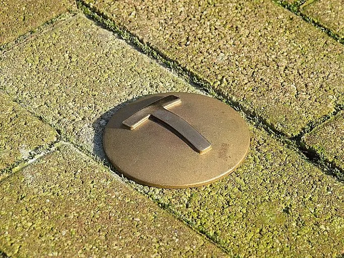 Groundlevel Terrassen markeernagel brons 65mm