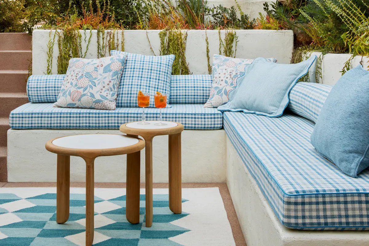 Sutherland Furniture Nonna buitenstof effen