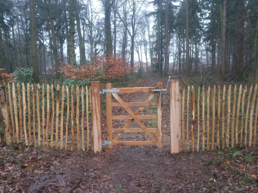 Jaap de Vries Producties Engels hekwerk kastanjehout 120 cm