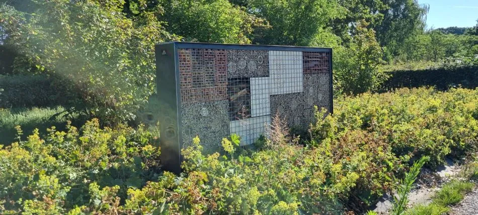Jaap de Vries Lincoln insectenhotel cortenstaal
