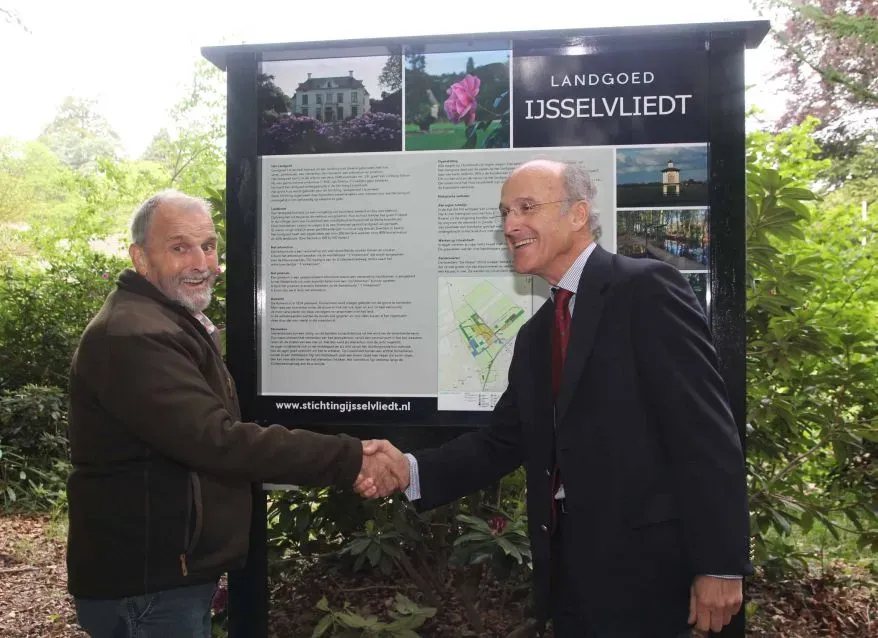 Jaap de Vries Producties Delft informatiebord eiken
