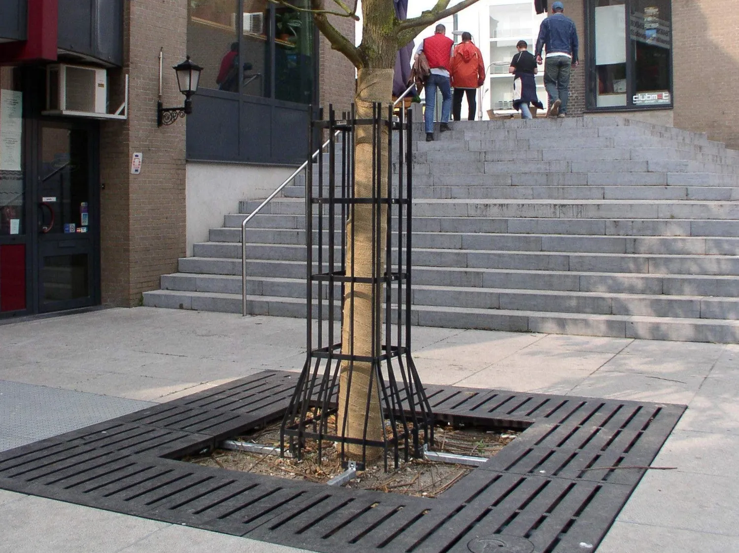 Groundlevel Square Samson boomkorf staal thermisch verzinkt