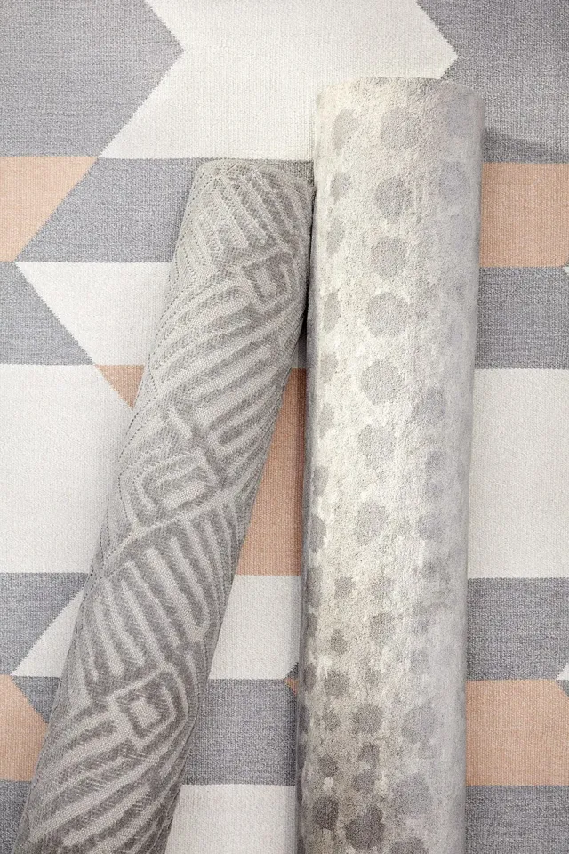 Sutherland Furniture Seeing Spots kussenstof 140 cm stipprint
