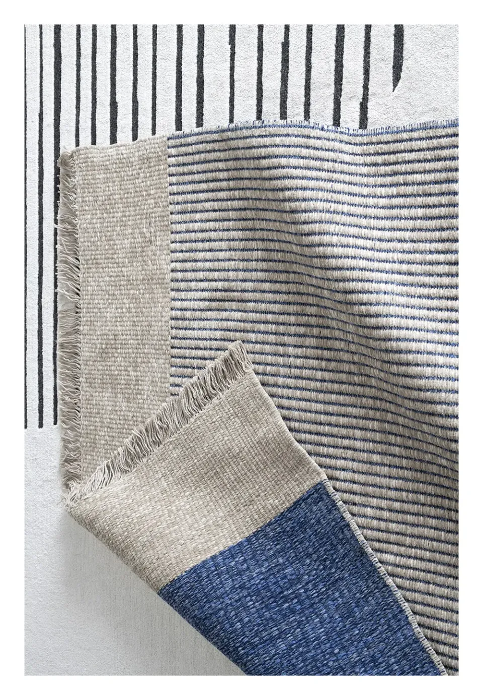Sutherland Furniture Fine Tune Flatwoven buitenstof weerbestendig