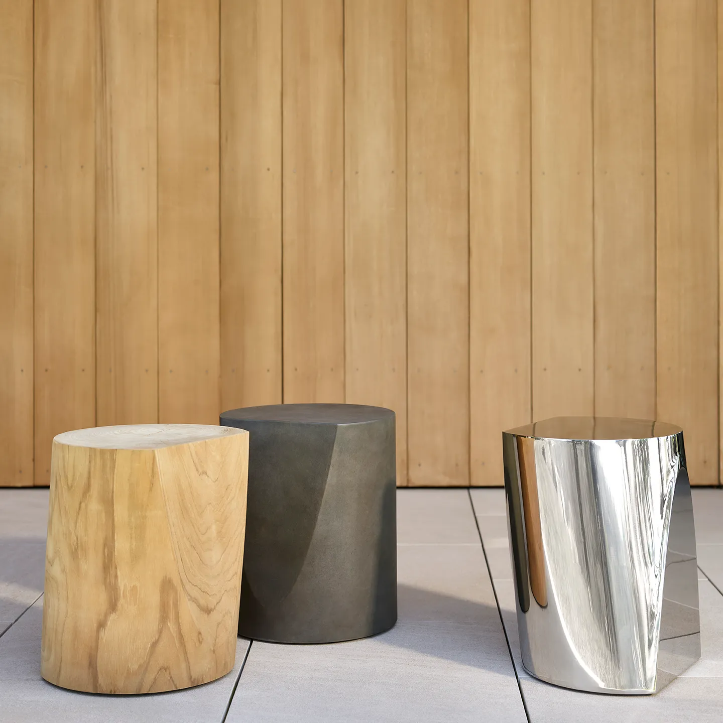 Gulassa GFRC Koi Table tuintafel grijs beton