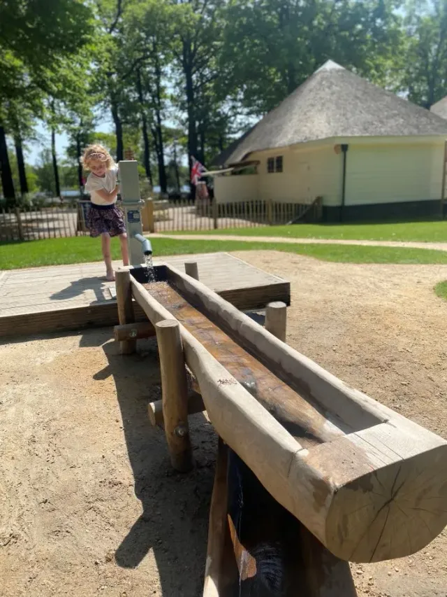 Jaap de Vries Producties waterspelen speeltoestel hout maatwerk