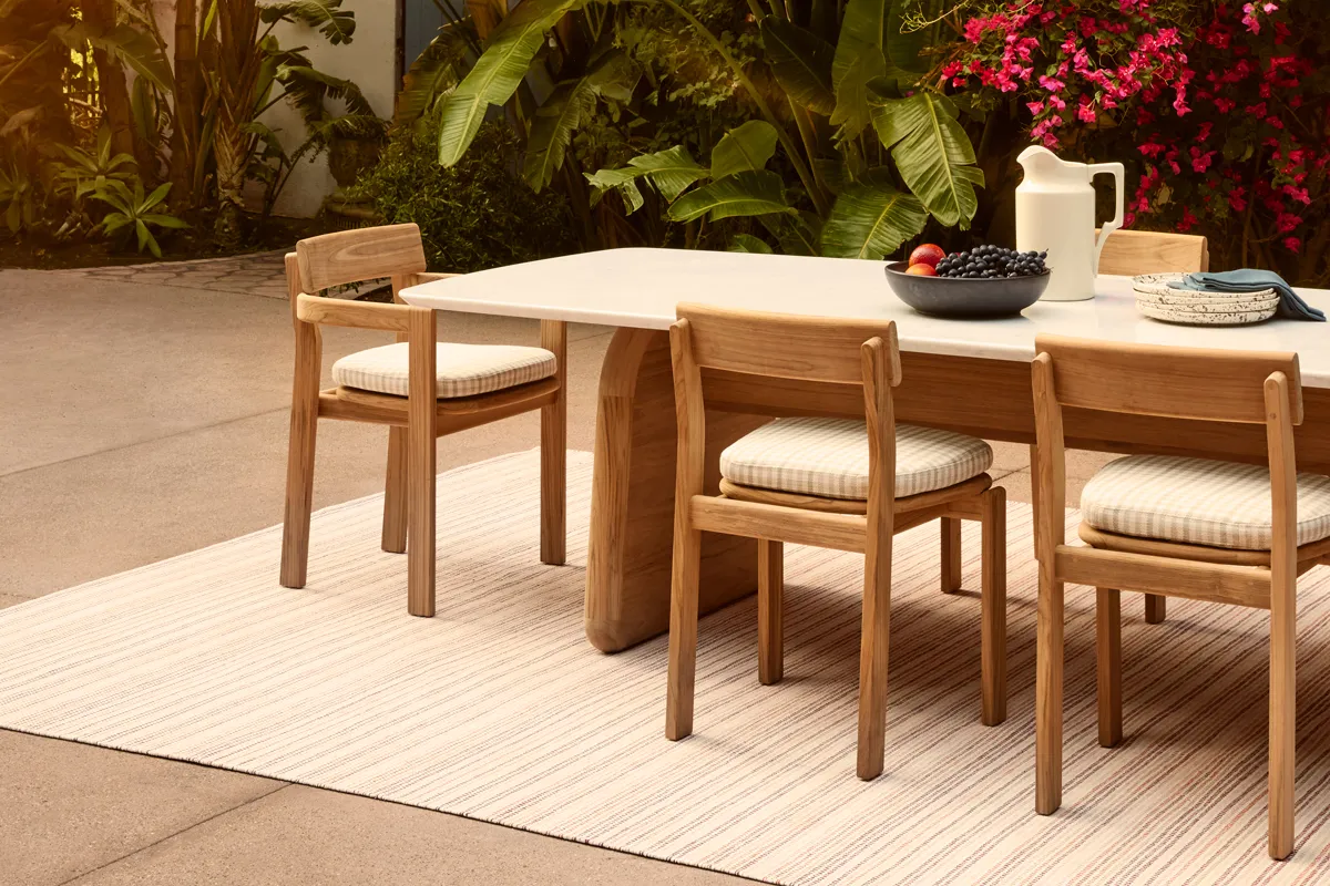 Sutherland Furniture Arlette Dining Side Chair tuinstoel