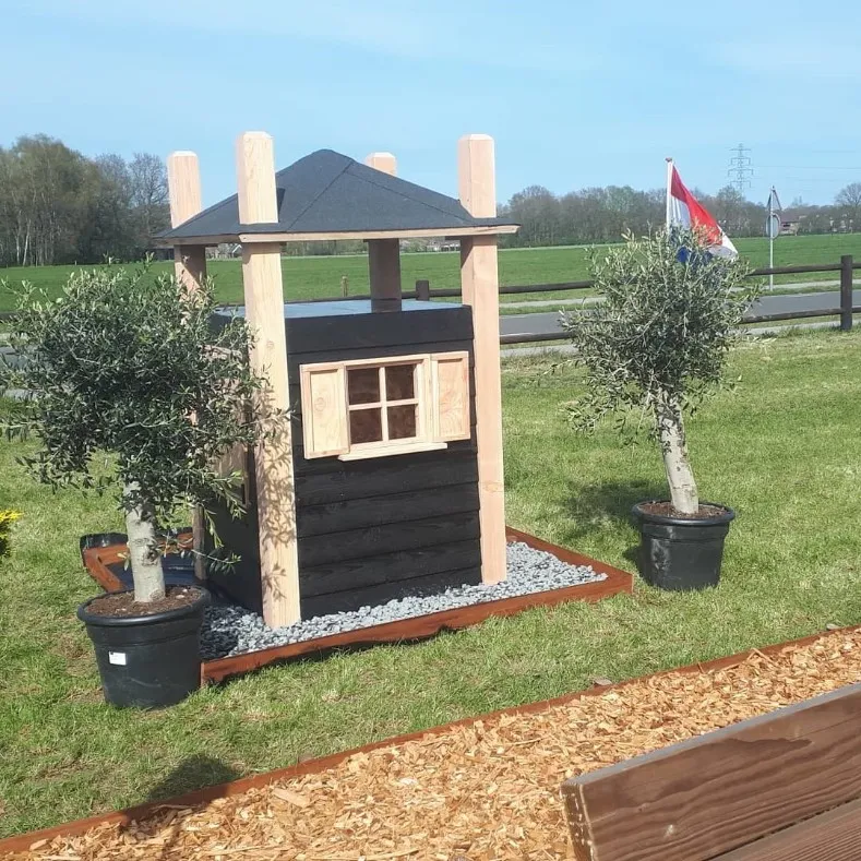 Jaap de Vries Producties Garderen dierenhok hout