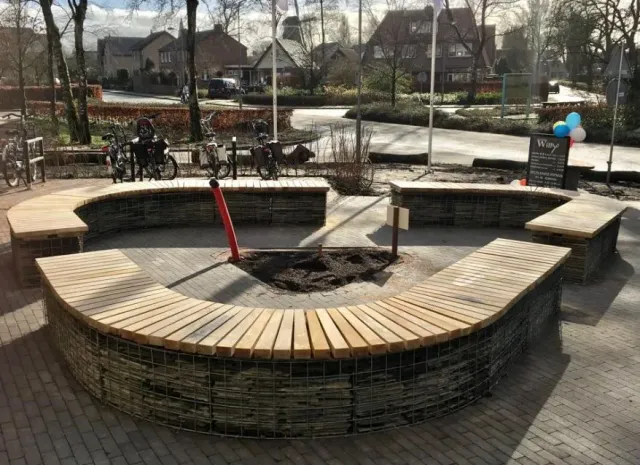 Jaap de Vries Hull Street Design zitbank staal eiken