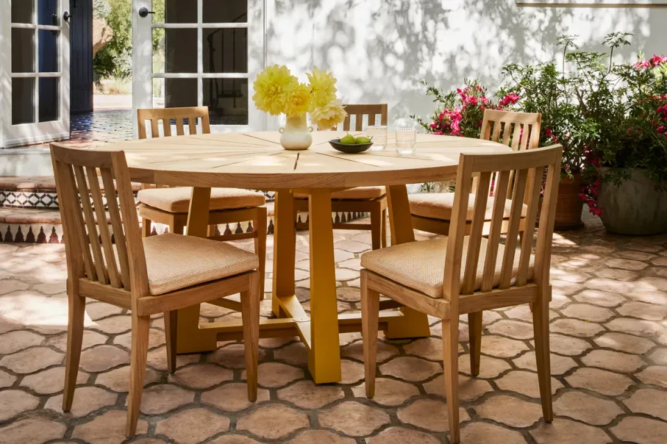 Sutherland Furniture Classic Stacking tuinstoel stapelbaar