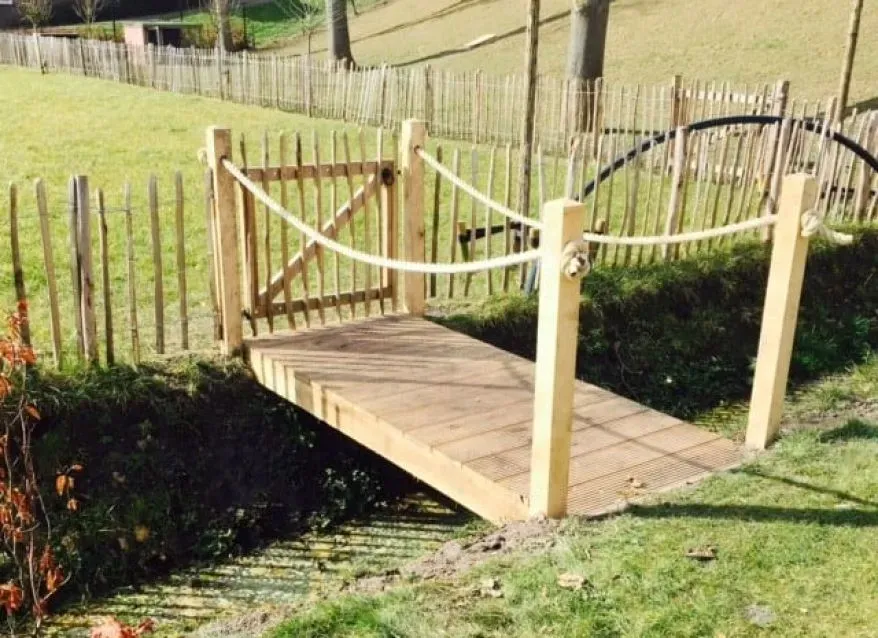 Jaap de Vries Producties Oxford wandelbrug eiken 260 cm touwleuning