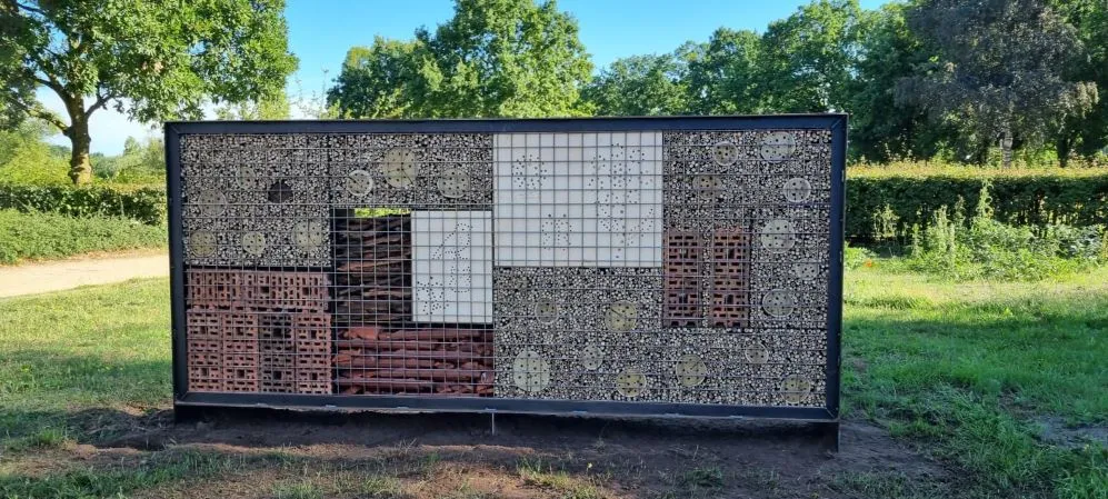Jaap de Vries Lincoln insectenhotel cortenstaal