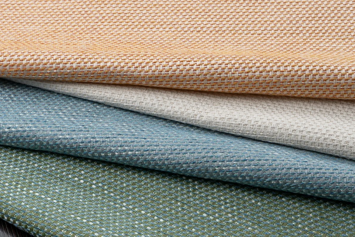 Sutherland Furniture Farfalla loungebenk kussen bloemenprint