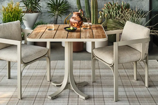 Sutherland Furniture Crescent Square bistrot. 70 cm grijs