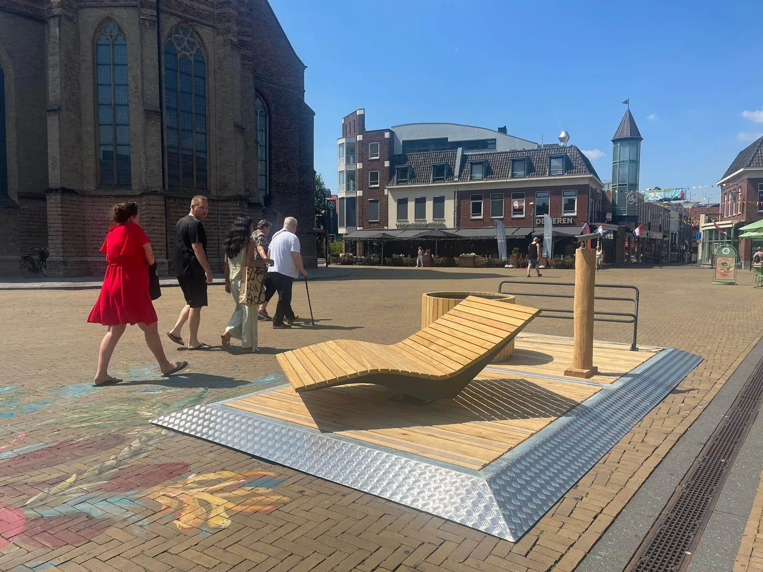 Groundlevel City Oase Samson zitplatform staal eiken