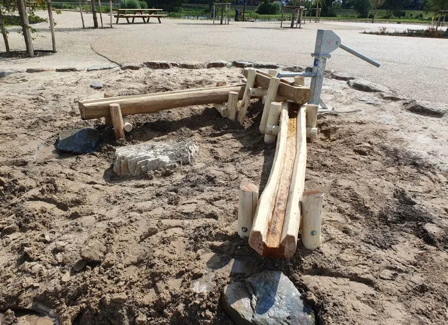 Jaap de Vries Producties waterspelen speeltoestel hout maatwerk