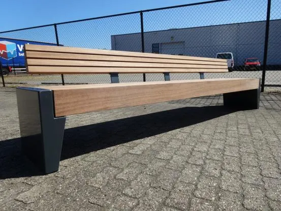 Groundlevel Victor Samson vlakke bank hout 200cm