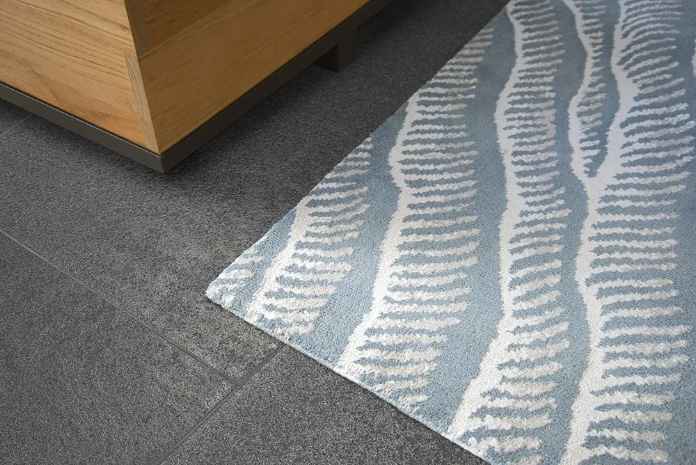Sutherland Rippling Water Tibetan Knot buitenkleed
