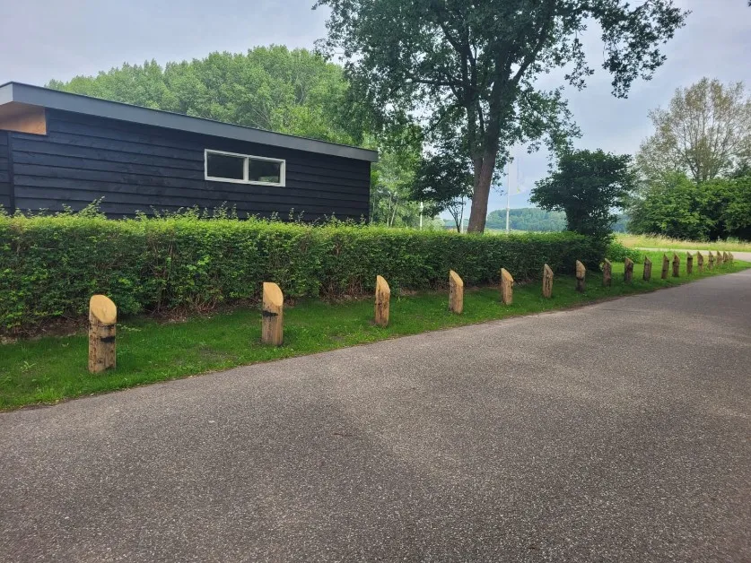 Jaap de Vries Kufstein anti-parkeerpaal Douglashout