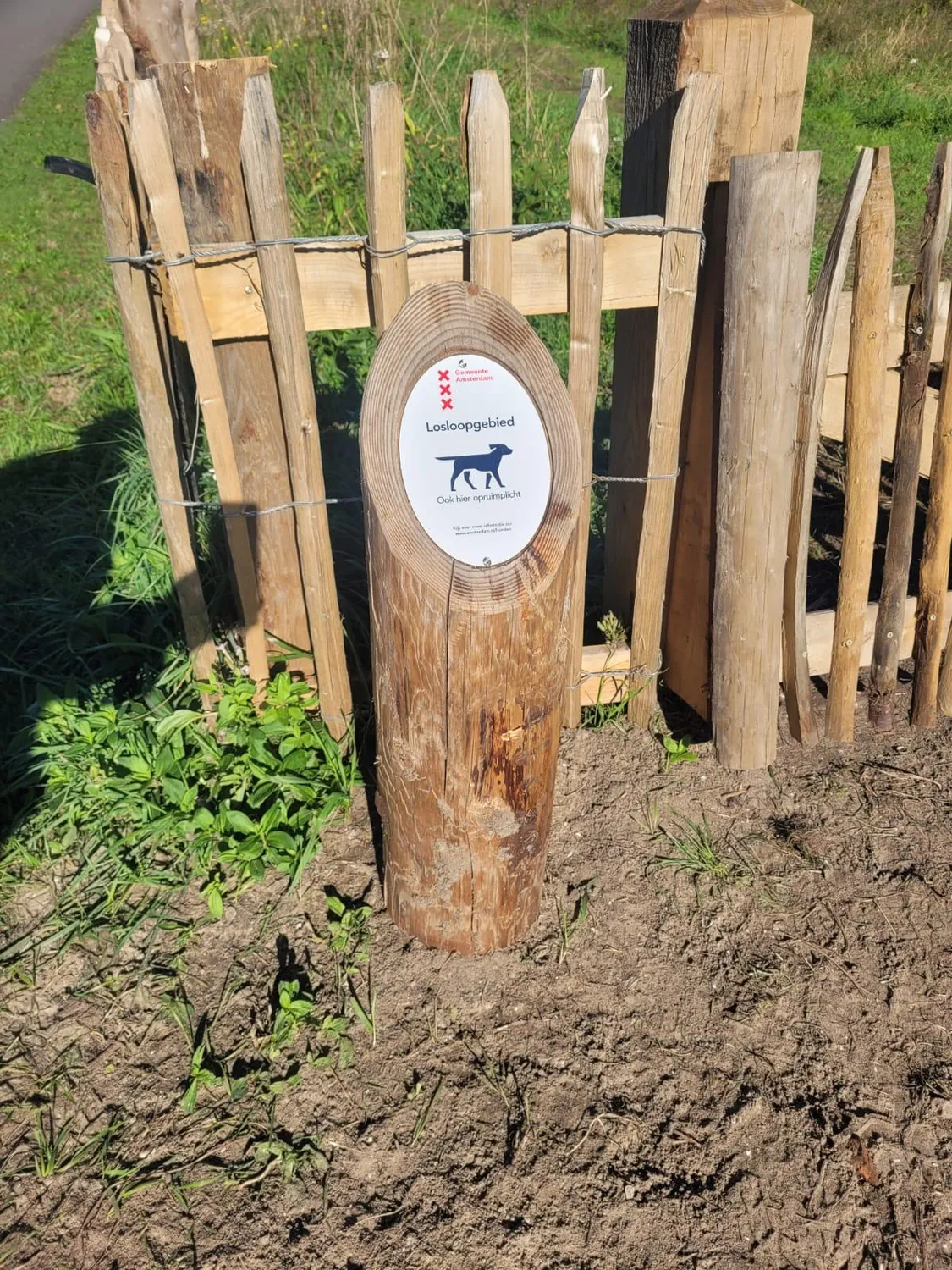 Jaap de Vries Amsterdam hondenbeleidspaal hout 130 cm