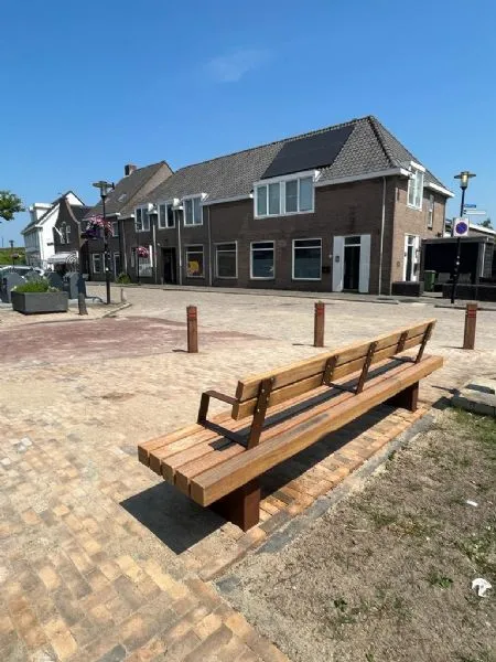 Groundlevel Samson Juul 2400-MR zitbank armleuningen 240 cm